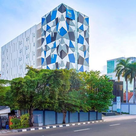 Ibis Budget Jakarta Tanah Abang Exterior foto